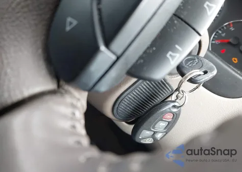 2008 Chevrolet Impala Ltz from USA, damaged, VIN 2G1WU583181324237